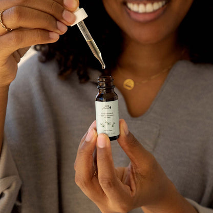 100% Pure ティーツリー スポットトリートメント 0.34 fl oz Tea Tree Concentrated Spot Treatment 10ml